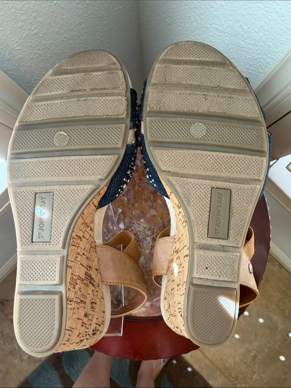 St. John’s Bay Wedge Sandals 8 Silver Studs Denim Straps & Tan Elastic Strap